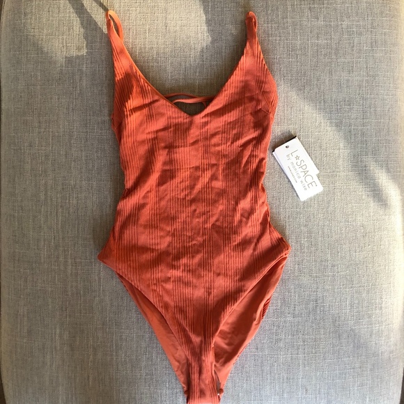 LSPACE Gianna one piece (size XS/4) NWT - Picture 5 of 9